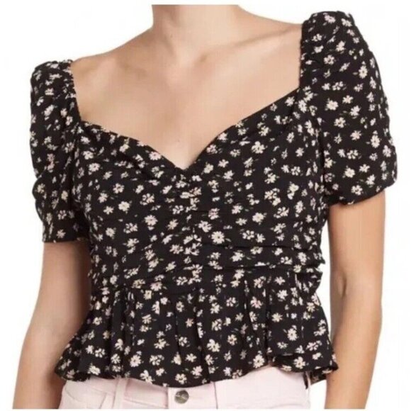 Astr Black Floral Crop Top - Picture 1 of 7